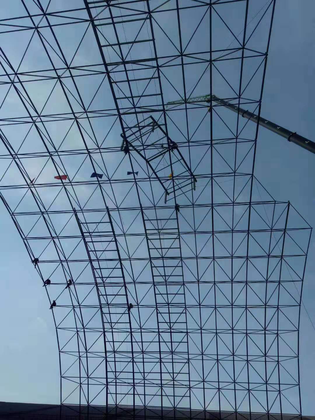 孟州干煤棚网架安装